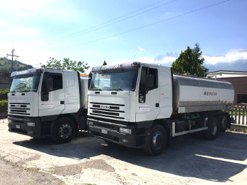 camion botti acqua della Tecnoscavi srl Italy Abruzzo